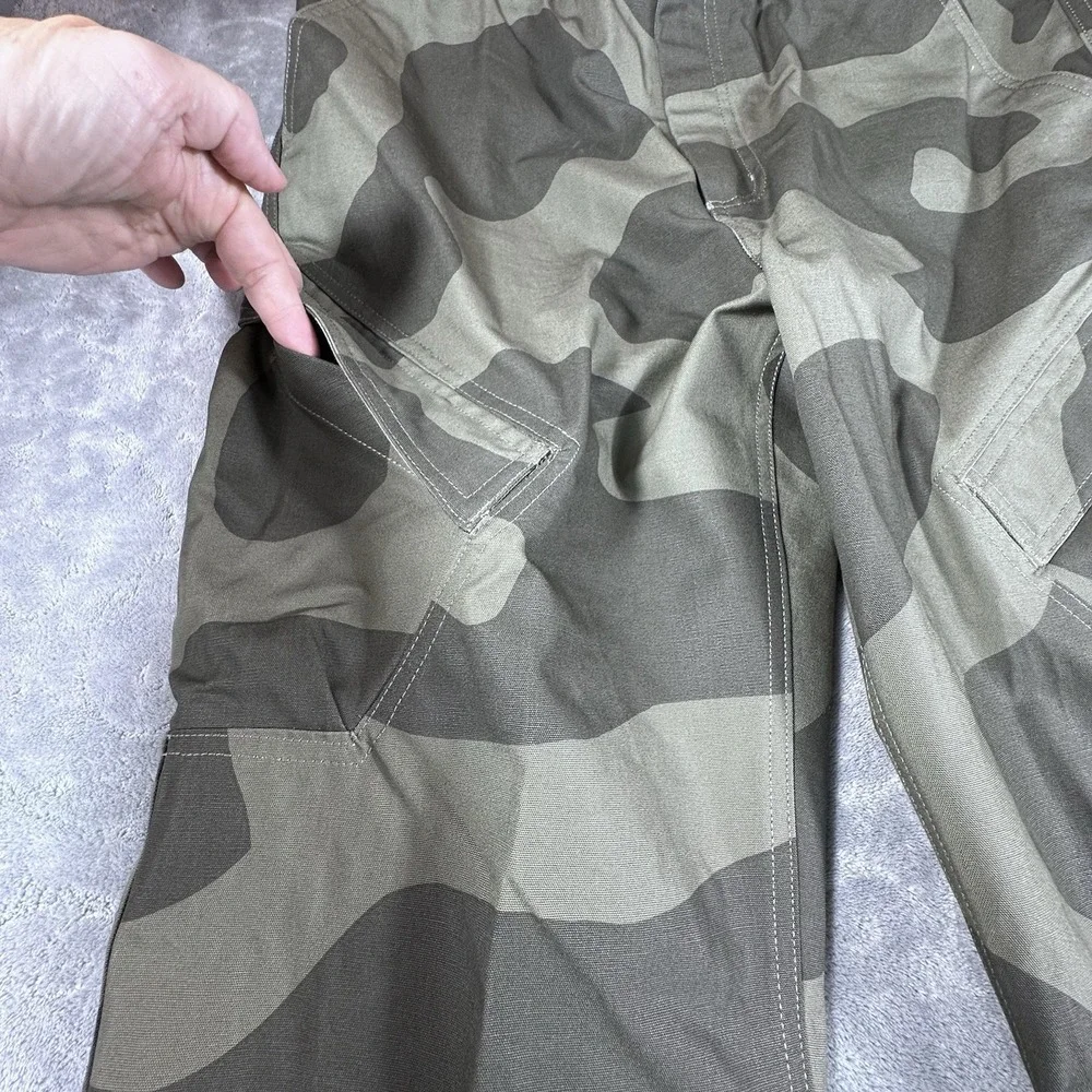 Jordan Essentials Chicago Pants Mens Medium Green Camo Utility Cargo 32x32